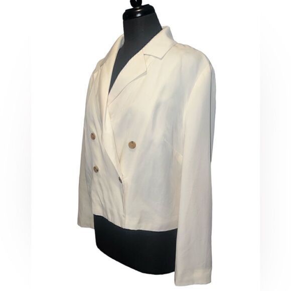 NWT Banana Republic White Blazer - Picture 3 of 8